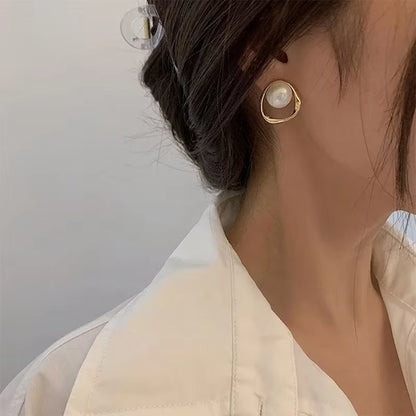 Imitation Pearl Earring for Women Gold Color round Stud Earrings Korean Delicate Irregular Design Unusual 2023 Fashion Jewelry